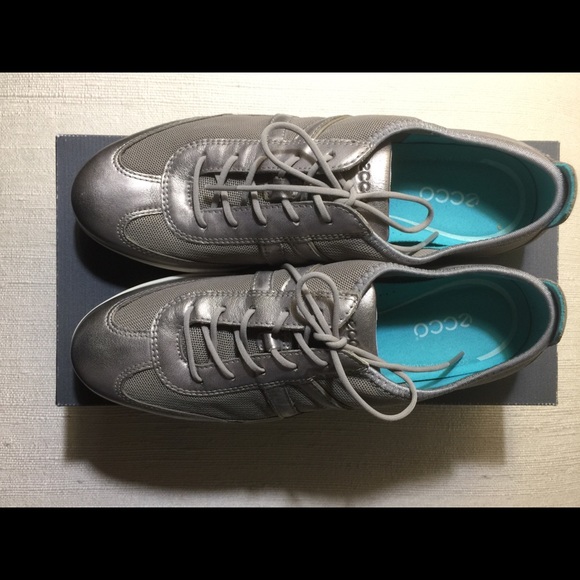 Ecco Women’s Blume Lace Sneakers - Picture 13 of 16